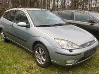 Gebraucht Ford Focus 130 PS (95 kW) 2005 Blau Kleinwagen