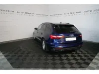 Gebraucht Audi A4 Basis 163 PS (119 kW) 2023 Blau Limousine