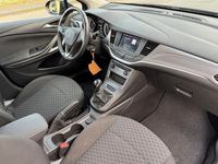 Gebraucht Opel Astra 105 PS (77 kW) 2022 Schwarz Kombi