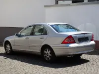 Gebraucht Mercedes C200 170 PS (125 kW) 2004 Silber Limousine