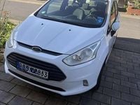 Gebraucht Ford B-MAX Trend 101 PS (74 kW) 2012 Weiß Van / Kleinbus