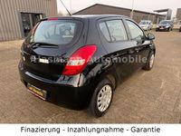 Gebraucht Hyundai i20 Classic 77 PS (56 kW) 2011 Schwarz Limousine