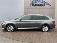 Gebraucht Skoda Superb 150 PS (110 kW) 2024 Graphite grau (metallic) Kombi