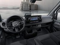 Second-hand Mercedes Sprinter 190 CP (139 kW) 2025 Alb Van