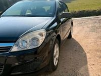 Second-hand Opel Astra 90 CP (66 kW) 2009 Negru Berlinǎ