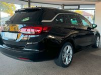 Gebraucht Opel Astra Innovation 136 PS (100 kW) 2019 Schwarz Kombi