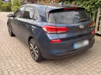 Gebraucht Hyundai i30 Style 140 PS (102 kW) 2017 Blau Limousine
