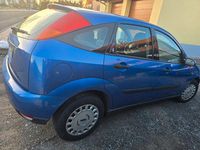 Gebraucht Ford Focus Ghia 101 PS (74 kW) 1999 Grau Limousine