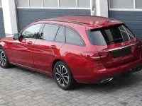 Gebraucht Mercedes C300 Avantgarde 258 PS (189 kW) 2018 Rot Limousine