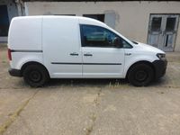 Second-hand VW Caddy 102 CP (75 kW) 2016 Alb Monovolum