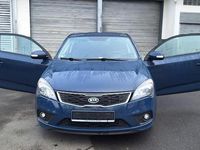 Gebraucht Kia Ceed 116 PS (85 kW) 2013 Blau Kleinwagen