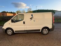 Second-hand Opel Vivaro 114 CP (83 kW) 2010 Alb Monovolum