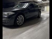 Gebraucht BMW 530 245 PS (180 kW) 2011 Grau Kombi