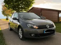 Gebraucht VW Golf VI 122 PS (89 kW) 2011 Grau Kleinwagen