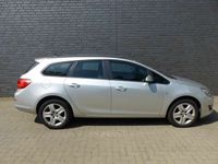 gebraucht Opel Astra Sports Tourer Edition Automatik/Navi/PDC
