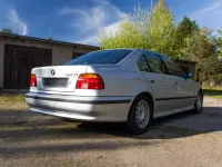 Käytetty BMW 523 170 HP (125 kW) 2000 Hopea Sedan