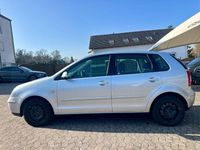 Gebraucht VW Polo 75 PS (55 kW) 2003 Silber Kleinwagen