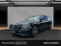 Gebraucht Mercedes E300 Avantgarde 194 PS (142 kW) 2022 Schwarz Kombi