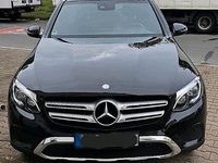 Gebraucht Mercedes GLC250 204 PS (150 kW) 2016 Schwarz Limousine