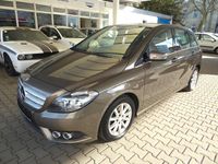 Gebraucht Mercedes B180 122 PS (89 kW) 2012 Grau Van / Kleinbus