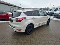 Gebraucht Ford Kuga Vignale 182 PS (133 kW) 2017 Weiß SUV