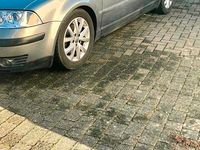 Gebraucht VW Passat 150 PS (110 kW) 2002 Grau Kombi