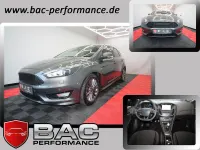 Gebraucht Ford Focus ST-Line 140 PS (102 kW) 2018 Grau Limousine