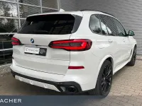 Gebraucht BMW X5 Efficient Dynamics 286 PS (210 kW) 2023 Mineralweiß metallic SUV