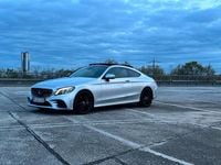 Gebraucht Mercedes C300 AMG 258 PS (189 kW) 2019 Silber Coupé