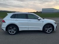 Gebraucht VW Tiguan R-line 150 PS (110 kW) 2020 Weiß SUV