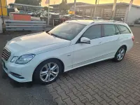 Gebraucht Mercedes E220 2011 Weiß Kombi