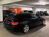 Gebraucht BMW 330 272 PS (200 kW) 2007 Schwarz Coupé