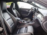 Gebraucht Mercedes CLA220 177 PS (130 kW) 2016 Schwarz Limousine
