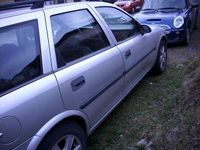 Gebraucht Opel Vectra 136 PS (100 kW) 1998 Silber metallic Kombi