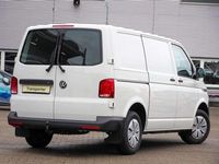 Gebraucht VW Transporter 150 PS (110 kW) 2023 Candyweiss Van