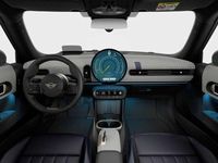 Gebraucht Mini Cooper Favoured 156 PS (114 kW) 2024 British racing green meta Kleinwagen