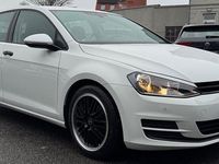 Gebraucht VW Golf VII Trendline 86 PS (63 kW) 2017 Weiß Limousine