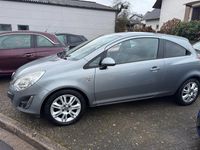 Gebraucht Opel Corsa 87 PS (63 kW) 2012 Silbersee/perl silber (m2) Kleinwagen