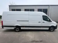 Używany Mercedes Sprinter 170 KM (125 kW) 2021 Biały Van
