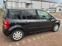 Second-hand Renault Modus 101 CP (74 kW) 2008 Negru Monovolum