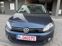 Gebraucht VW Golf VI Team 122 PS (89 kW) 2010 Blau Kleinwagen