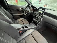 Gebraucht Mercedes A200 156 PS (114 kW) 2015 Schwarz Limousine