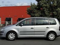 Gebraucht VW Touran 109 PS (80 kW) 2008 Silber Van / Kleinbus