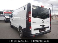 Gebraucht Renault Trafic Komfort 140 PS (102 kW) 2016 Weiß Van / Kleinbus