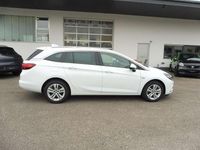 Gebraucht Opel Astra Dynamic 125 PS (91 kW) 2016 Weiß Kombi