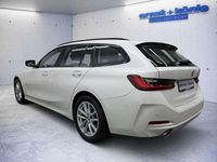 Gebraucht BMW 320 Shadowline 190 PS (139 kW) 2023 Weiß Kombi