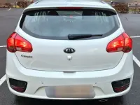 Używany Kia Ceed Edition 7 99 KM (72 kW) 2018 Biały Hatchback