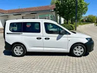 Second-hand VW Caddy 114 CP (83 kW) 2021 Alb Monovolum