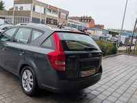 Gebraucht Kia Ceed DREAM-TEAM Edition 116 PS (85 kW) 2011 Grau Kleinwagen
