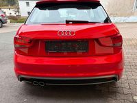 Gebraucht Audi A1 Admired 122 PS (89 kW) 2014 Rot Kleinwagen